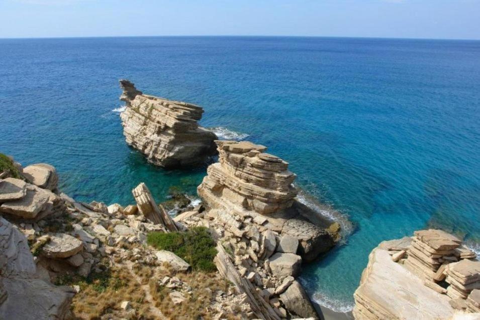 Villa George Sea View With Pool - Triopetra Exterior photo