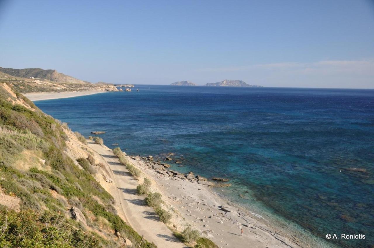 Villa George Sea View With Pool - Triopetra Exterior photo